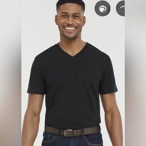 Murano V-Neck
Wardrobe Essentials Liquid Luxury Slim Fit T-Shirt Mens Size M